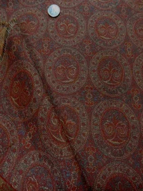 Toile legere d ameublement motifs medaillons