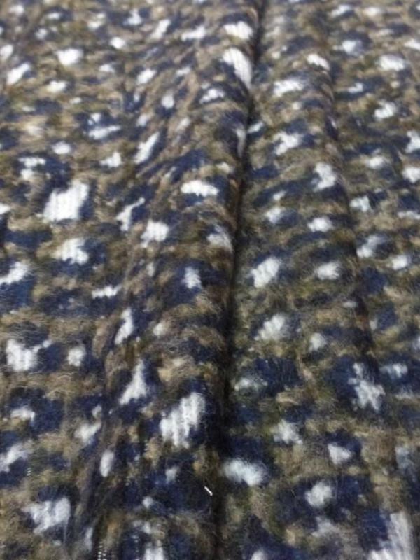 Tres beau lainage epais faconne style leopard noir marron et blanc