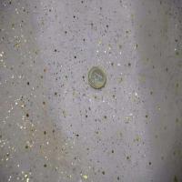 Tulle blanc casse a paillettes dore6