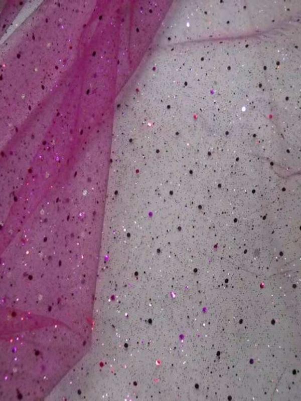 Tulle rose a paillettes
