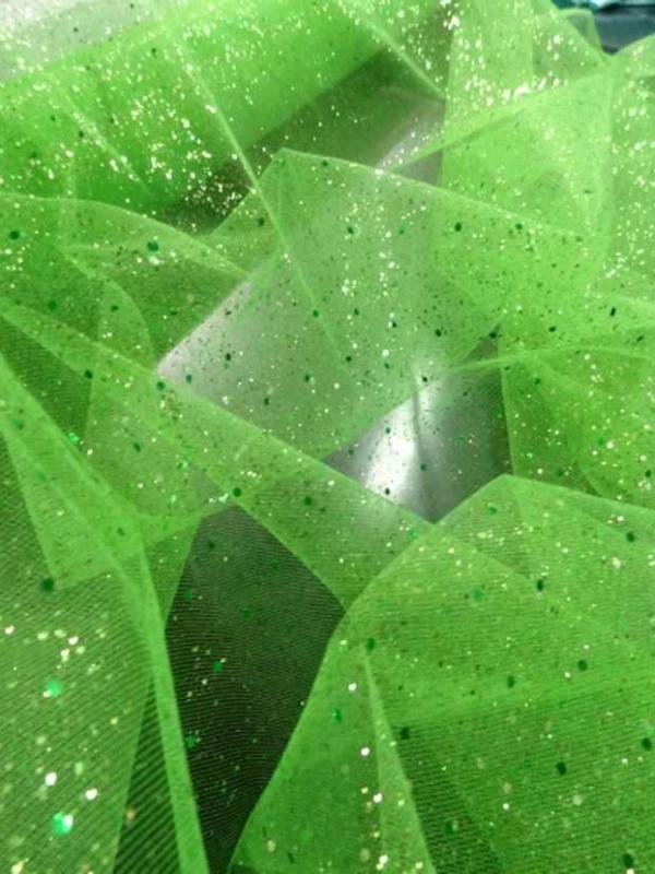Tulle vert anis a paillettes verte