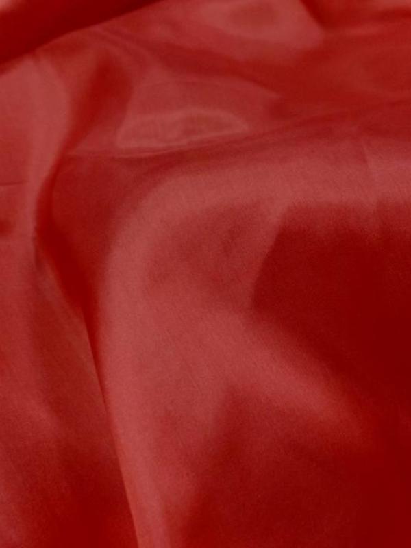 Twil de soie tres fin rouge vermillon
