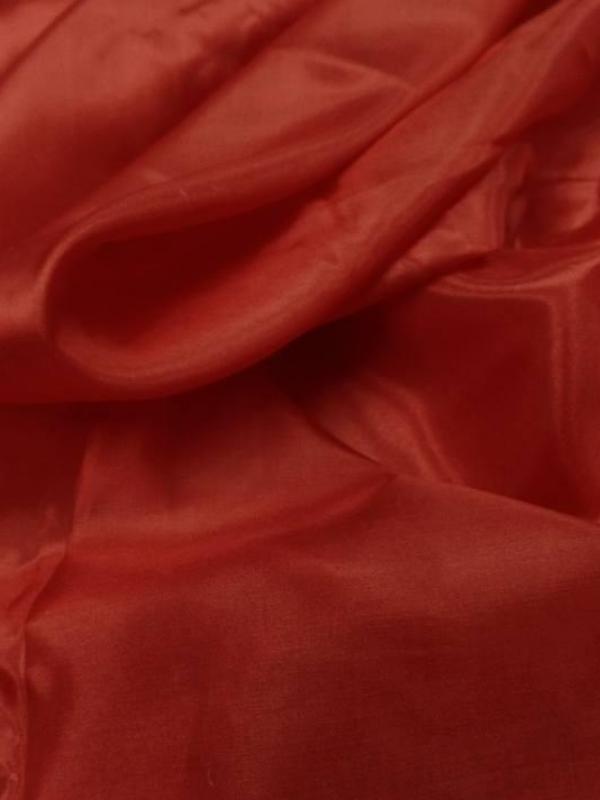 Twil de soie tres fin rouge vermillon