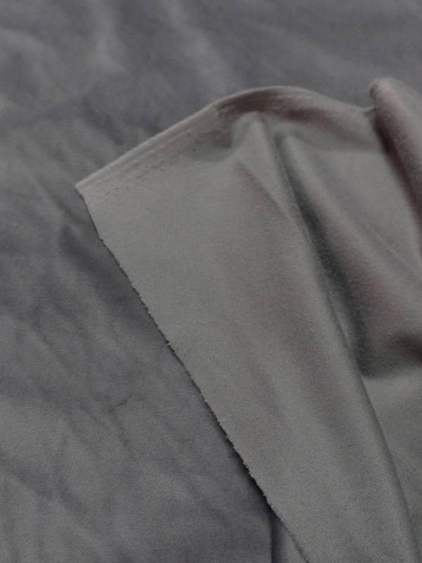Velours ameublement lisse gris clair en 1 45m de large