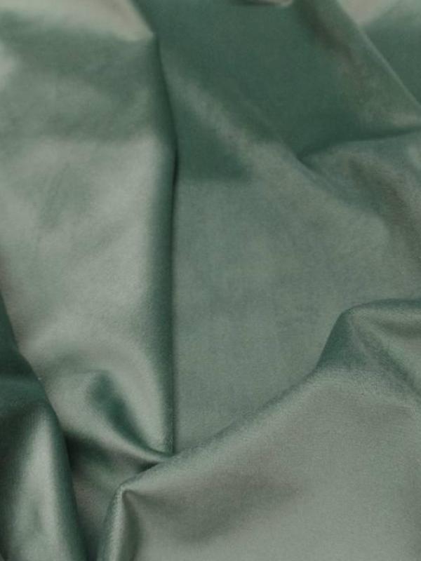 Velours ameublement lisse vert menthe en 1 45m de large