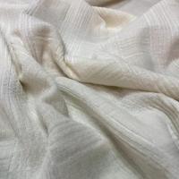 Velours souple façonné écrue motifs carreaux