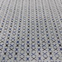 viscose blanche imprimé africain bleu et noir