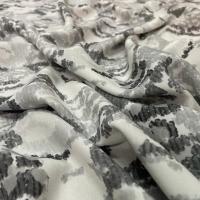 Viscose blanche imprimee ton de gris 1 