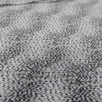 tissu Viscose imprimé blanc cassé kaki et noir
