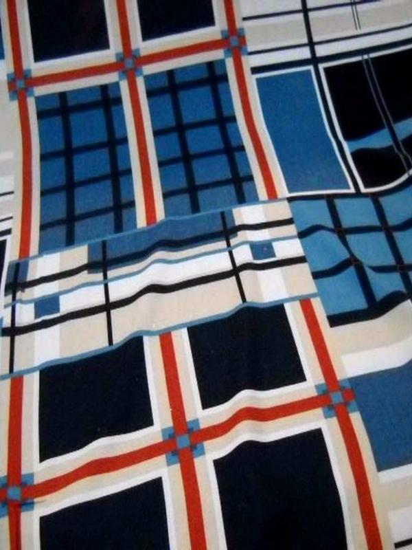 Tissu Viscose imprimé carreaux  ton bleu ,beige