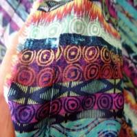 Viscose imprime ethnique ton turquoise et prune9