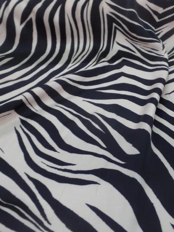 Viscose imprimé zèbre noir et beige clair sur Marseille