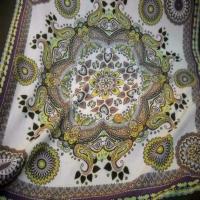 Viscose kaki motifs cachemire pour foulard9