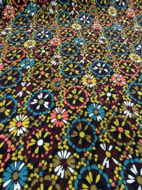 Viscose marron imprime fleurs
