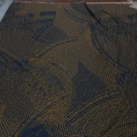 tissu Viscose noire imprimé marron fauve