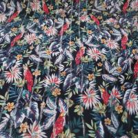 tissu Viscose noire imprimé tropicaux perroquet