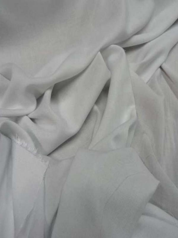 Viscose uni blanche