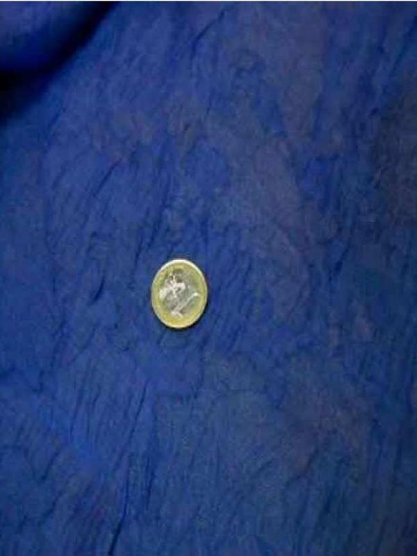Voile bleu devore en polyester