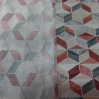 TISSU voile de coton blanc imprime forme géométrique ton de beige bordeaux gris
