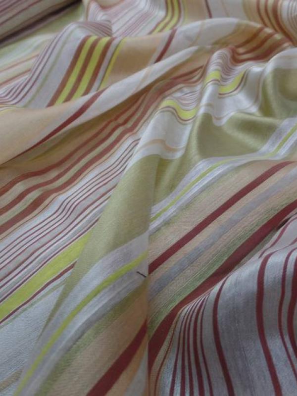 Voile de lin soie faconne rayure ton ocre safran kaki clai3