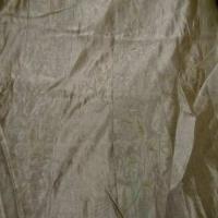 Voile de soie 100 brode a rayures ton beige