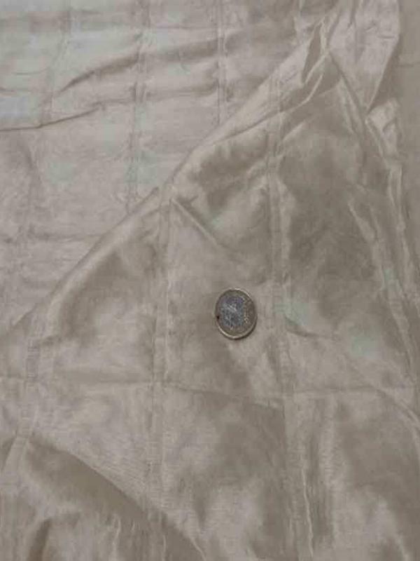 Voile de soie 100 faconne rayures ton beige clair