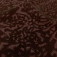 Voile de soie bordeaux a motifs dévorés aspect velours