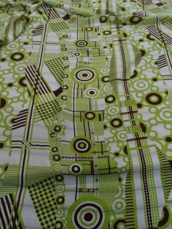 Voile de soie crépon imprimé retro ton blanc anis et marron