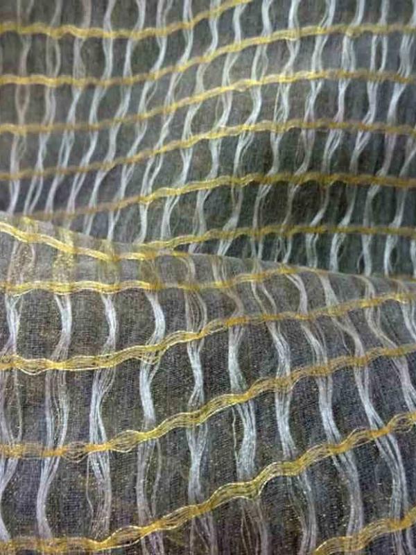 Voile de soie faconne kaki dore
