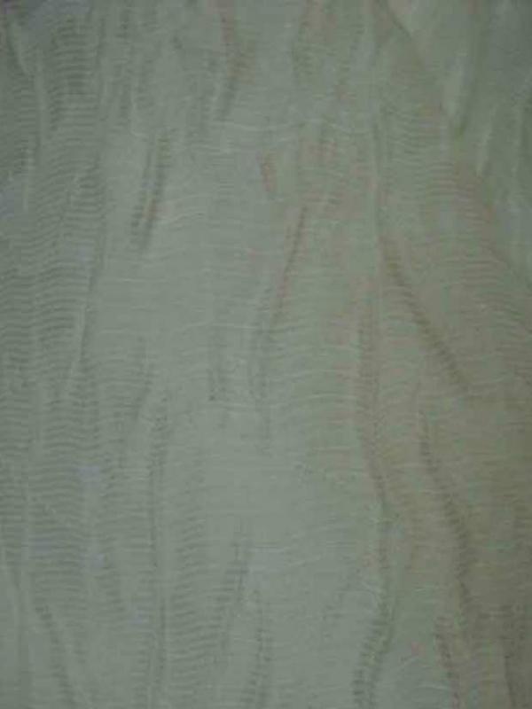 Voile de soie froisse permanent blanc casse