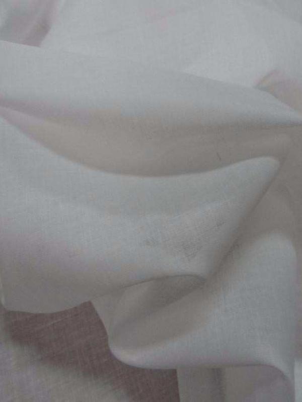 Voile en coton blanc